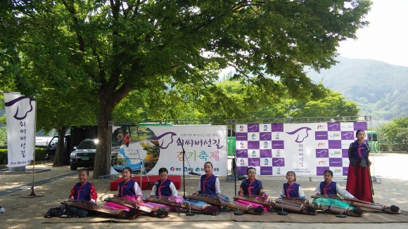 지역축제로 자리매김…‘옥고을 가야금병창동아리’