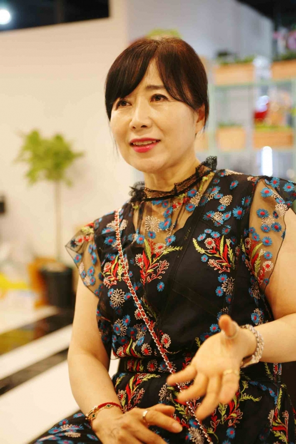 톡톡 튀는 감각으로 뭉친 청년 상인들이 떴다