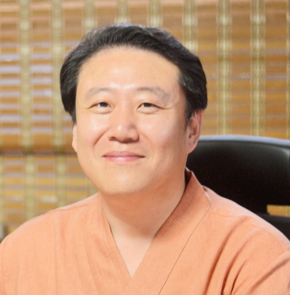 조철화의 한방이야기 소의한담(小醫閒談)5 - 부자자효(父慈子孝)