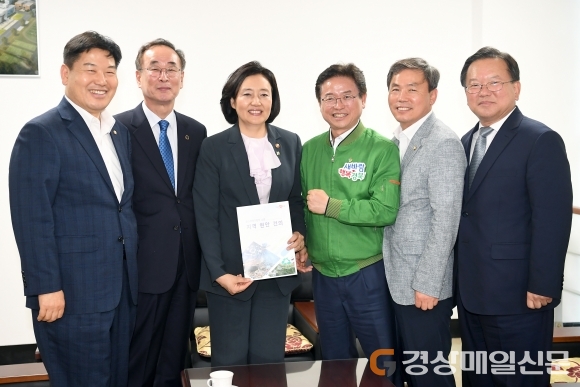 이철우 도지사, 구미 찾은 중기부 장관에 현안 건의