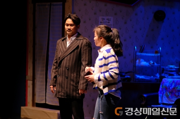 “5월, 연극 별이네 헤어살롱 보러 오세요”