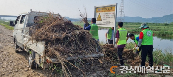 상주 함창터사랑모임, 깨끗한 함창읍 가꾸기 봉사