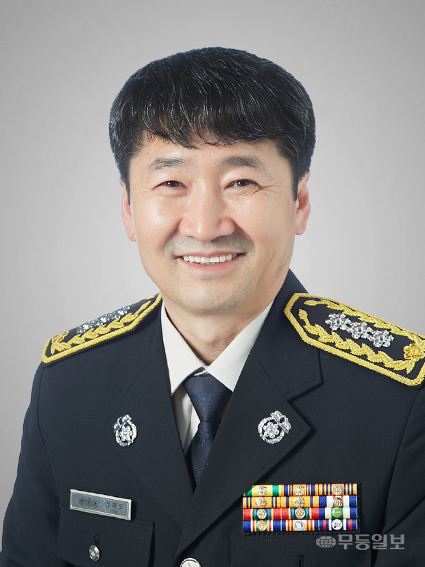 [기고] 헬멧을 쓴 신(神)이 되려면 경청해야 할 3가지 소리