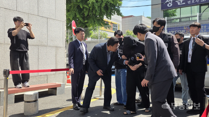 여고생 동선 앞질러 대기···광주 ‘묻지마 살해범’ 구속