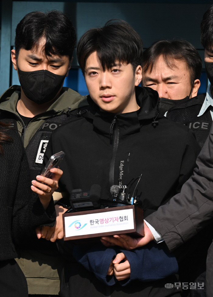 ‘여고생 살해’ 장윤기 구속기소··· 檢 “범행 동기는 성범죄”
