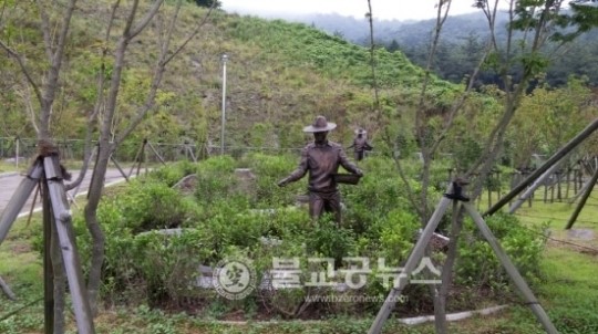 고속도로 이색 테마휴게소 풍경!