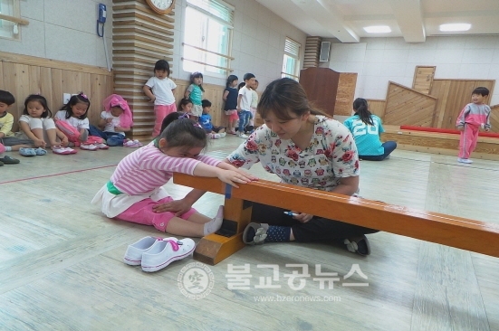 옥천 색동유치원, 병아리 체력장 실시