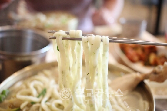 김포공항 맛집, 파주닭국수