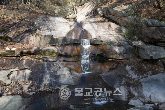 [포토뉴스] 아름다운 절... 천태산 영국사