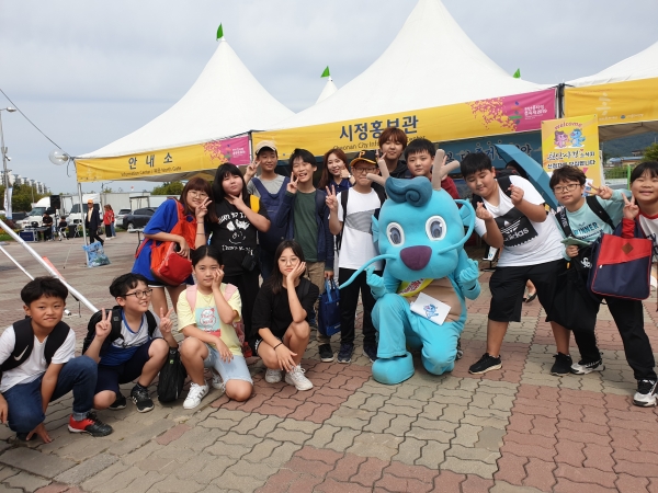 천안흥타령춤축제 시정홍보관 북적북적