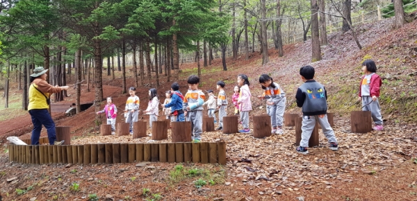 충북도, 숲에서 놀자 ! 미동산 유아숲교육 운영자 모집