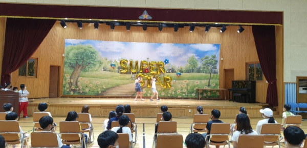 단양 영춘초, 모두가 하나되는 영춘슈퍼스타k 어울림 한마당 개최