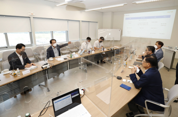 송인헌 괴산군수, ㈜네패스라웨 청안공장 방문