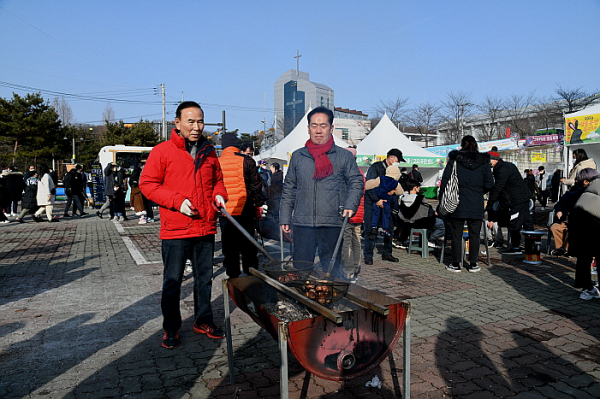 2023 영동곶감축제, 풍성한 먹거리와 볼거리 겨울축제로 우뚝!