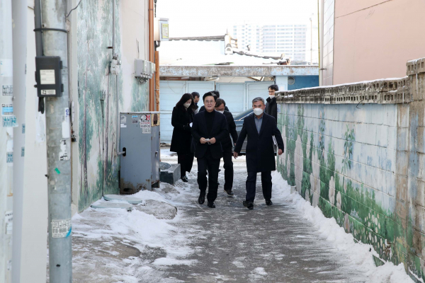 김태흠 지사, 27일 천안 소재 2곳 찾아 시설 점검·종사자 격려