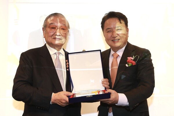 김영환 지사, 세계충청향우회에 고향 발전 협조 요청