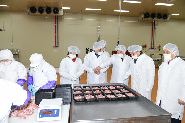 화재 1년 만에 공장 재건, ㈜케이프라이드 공장 준공식 개최