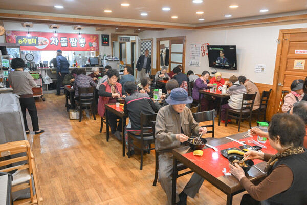 공주시 신관동, 태성루 사랑의 짜장면 나눔 실천