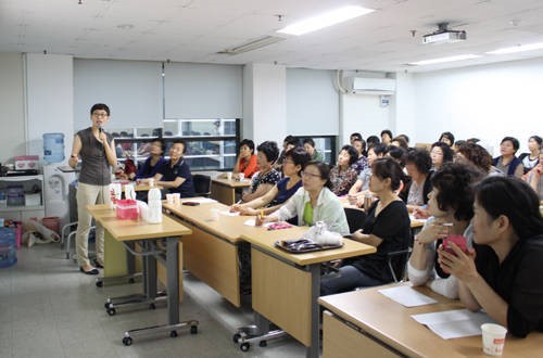 파출부아줌마 옛말, 우린 매니저 홈스토리생활의 특별한 도전