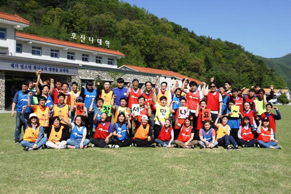 호산나대학, 노동절과 졸업생 홈커밍데이 연계 선·후배 단합