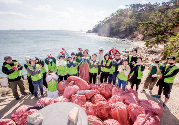 바다 쓰레기 4500kg 치워 휴먼인러브, 충남 태안 해양정화