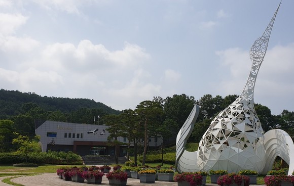 예산군 예산황새공원, 한국관광공사 언택트 관광지 100선 선정