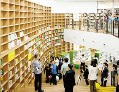 도서관의 진화 … 한옥에서 열차까지 독서 바람