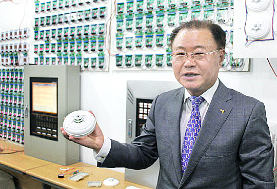 소방기술 개척 50년 김태호 대표 10월의 기능한국인