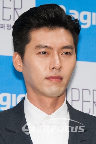 배우 현빈, 슈퍼 정수기 출시 행사 포토타임