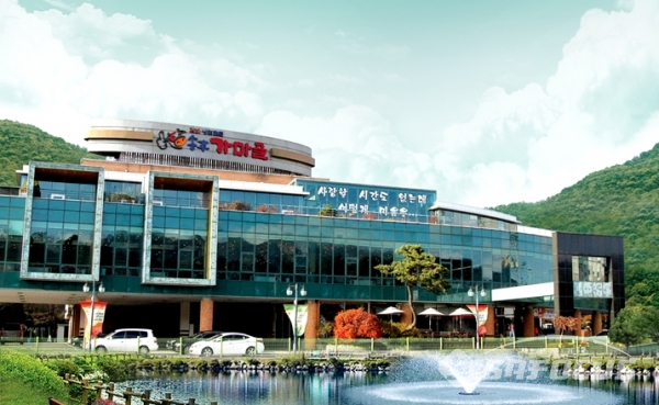경기북부 대표 갈비체인 신선도 떨어진 고기 재양념 판매 내부 고발 나와