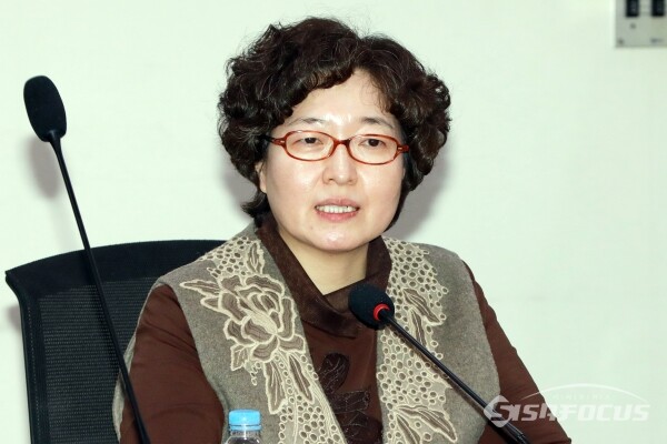 [포토] 개회사하는 강희정 한국한의산업진흥협회장
