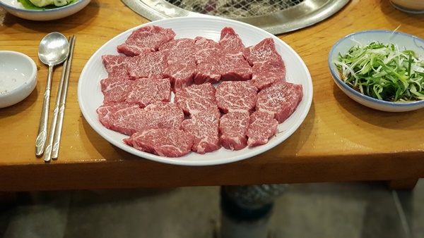[맛집기행] 오산 문경새재, 식감 뛰어난 갈비살 등 메뉴 선보여