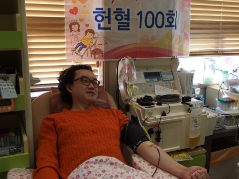 뉴와인 엔터테인먼트 김동복 대표, 희귀혈액 RH-O형 헌혈 100회 달성