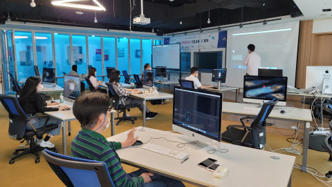 경기 콘텐츠코리아 랩과 함께한 2021년 창작생활