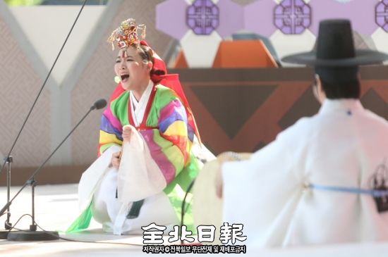 [벼랑끝에 선 전주대사습놀이, 개혁만이 답이다 ① 유명무실한 조직위] 조직위가 올해 대회 전체 총괄해야