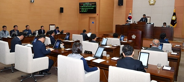 완주군의회 제240회 임시회 개회