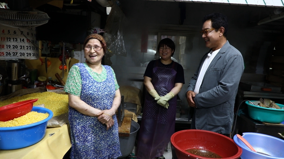 [김영철의 동네 한 바퀴] 경주 황남동·교동 편 유서 깊다, 천년 동네