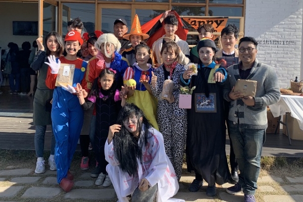 생산에서 판매까지 다재다능 청년 농업인