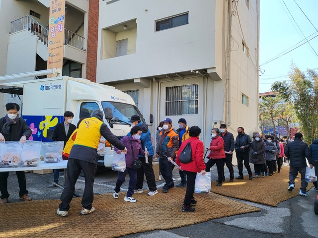 익산 (유)아톤산업,  제2호 익산 다이로움 밥차 운영