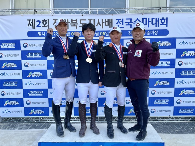 엑셀로이콰인R&D센터 소속인 팀 엑셀로 선수단 메달 11개 쾌거