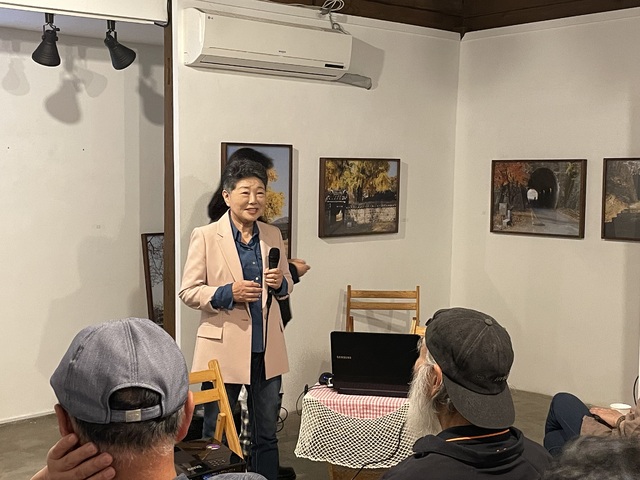 서학동 사진미술관 10주년 기념전, 김지연 작가를 만나다