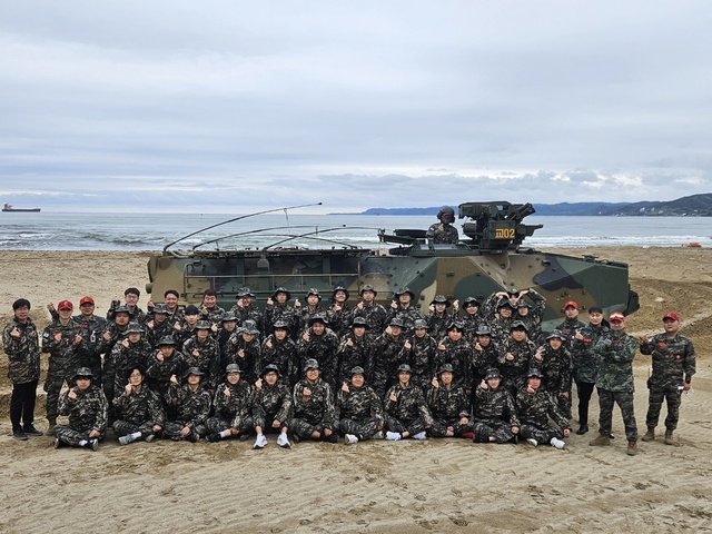 한국기술부사관고 학생 12명, 포항 해병대교육훈련단 위탁교육 마치고 귀가