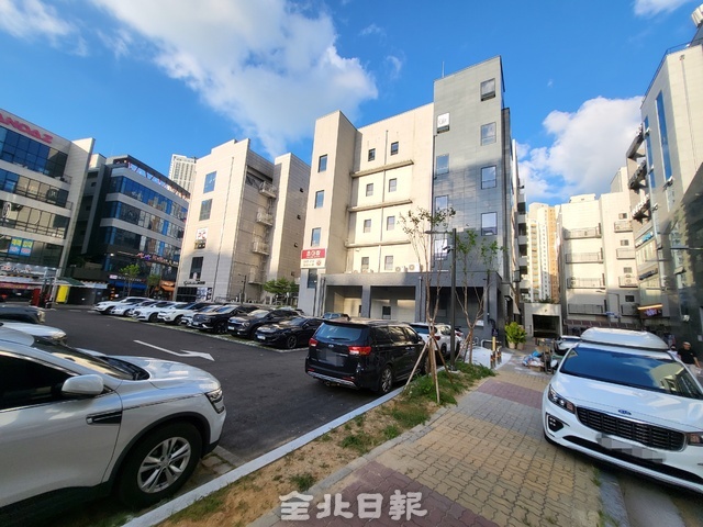 1면당 1억 원?…전주에코시티에 100억원 들여 공영주차장 조성, 효율성 도마 위
