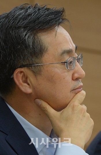 김동연, 전자담배 세율 인상 주장하는 이유