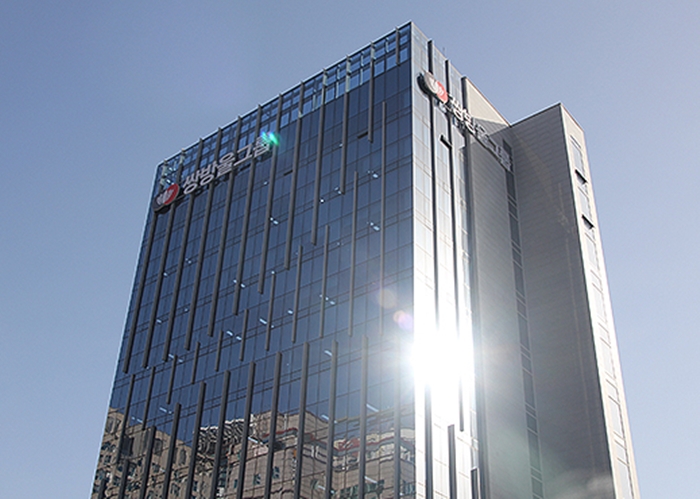 쌍용차 인수 추진 나선 쌍방울그룹, 기대와 우려 교차