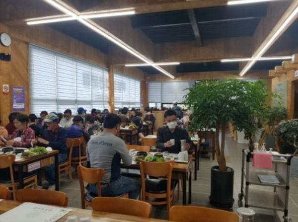 신안군, 입식테이블 지원사업 호응도·만족도 높아