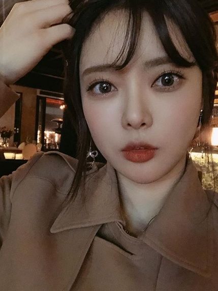 아프리카TV BJ도아, 심쿵을 유발하는 아이컨텍 셀카샷 