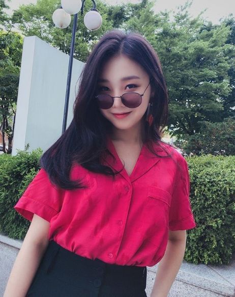 ‘작업실’ 아이디, 매일이 미모 리즈갱신 ‘시선 고정’