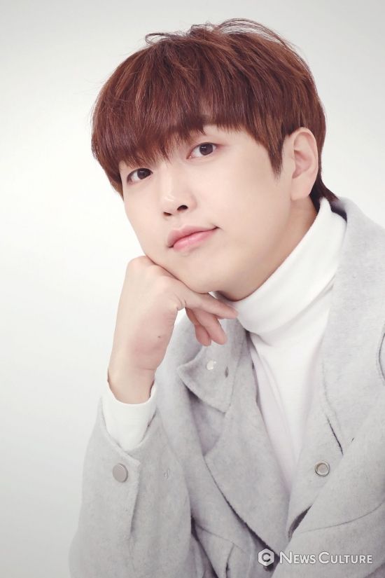 산들, 부드러운 눈빛 속 단단함 (NC화보)