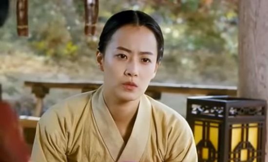 류현경, 향단이 역으로 출연한 영화 방자전…내용은?[영화콕!]